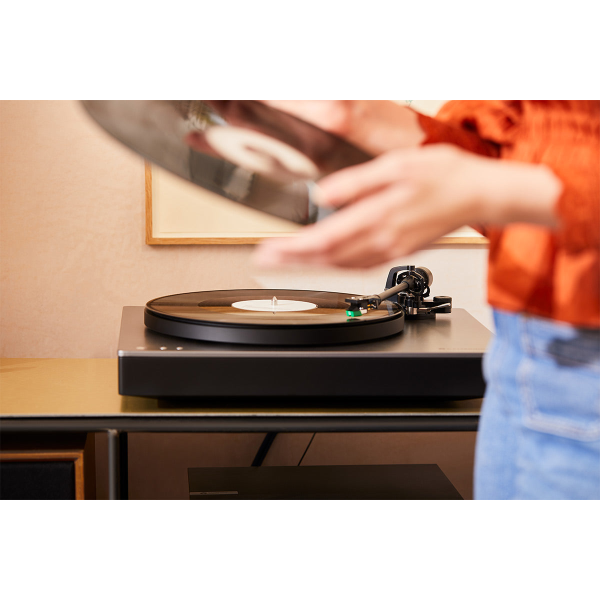 CambridgeAudio ALVA ST Belt Drive Turntable with Bluetooth aptX HD