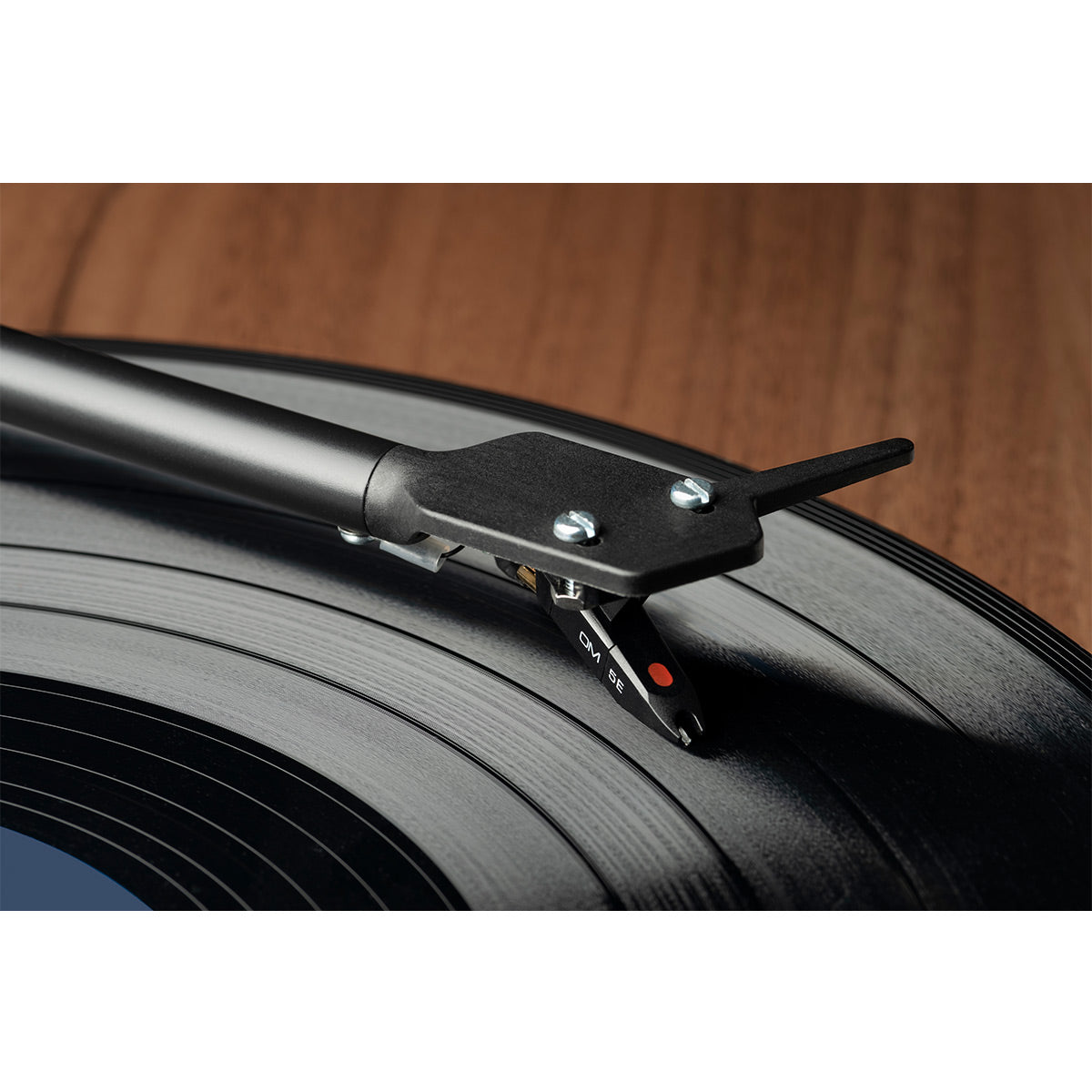 ProJect E1 BT Plug & Play Turntable with Built-In Phono Preamp & BT Transmitter (Black)