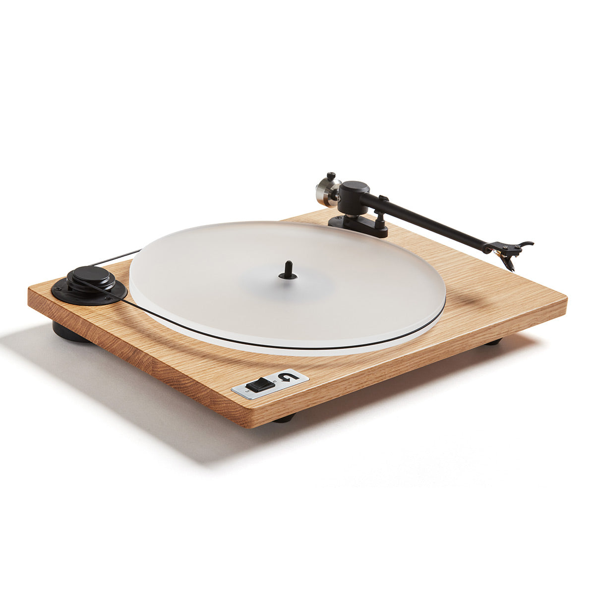 UTurn Audio Orbit 2 Plus Turntable with Built-in Preamp and Ortofon OM 5E Cartridge (Oak)