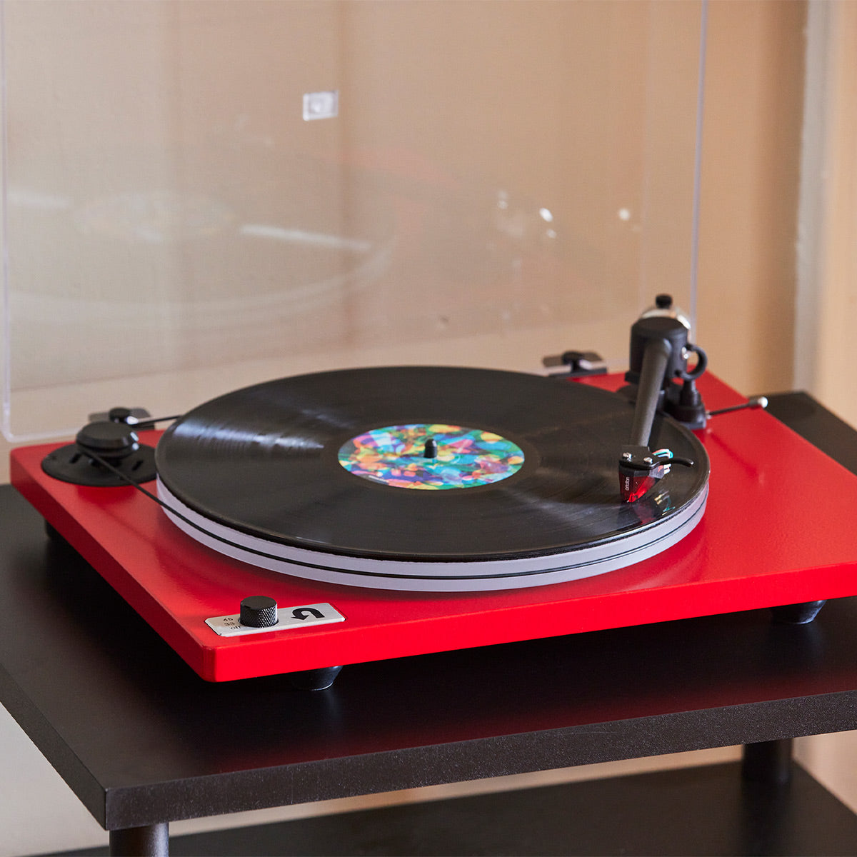 UTurn Audio Orbit 2 Special Turntable with Ortofon 2M Red Cartridge (Red)