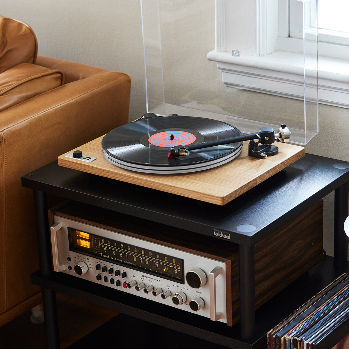 UTurn Audio Orbit 2 Special Turntable with Built-In Preamp and Ortofon 2M Red Cartridge (Oak)