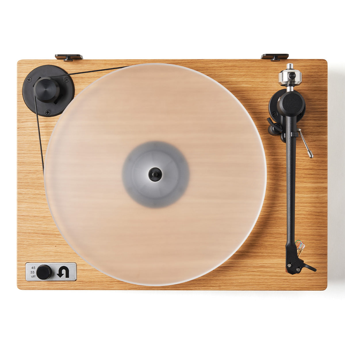 UTurn Audio Orbit 2 Special Turntable with Built-In Preamp and Ortofon 2M Red Cartridge (Oak)