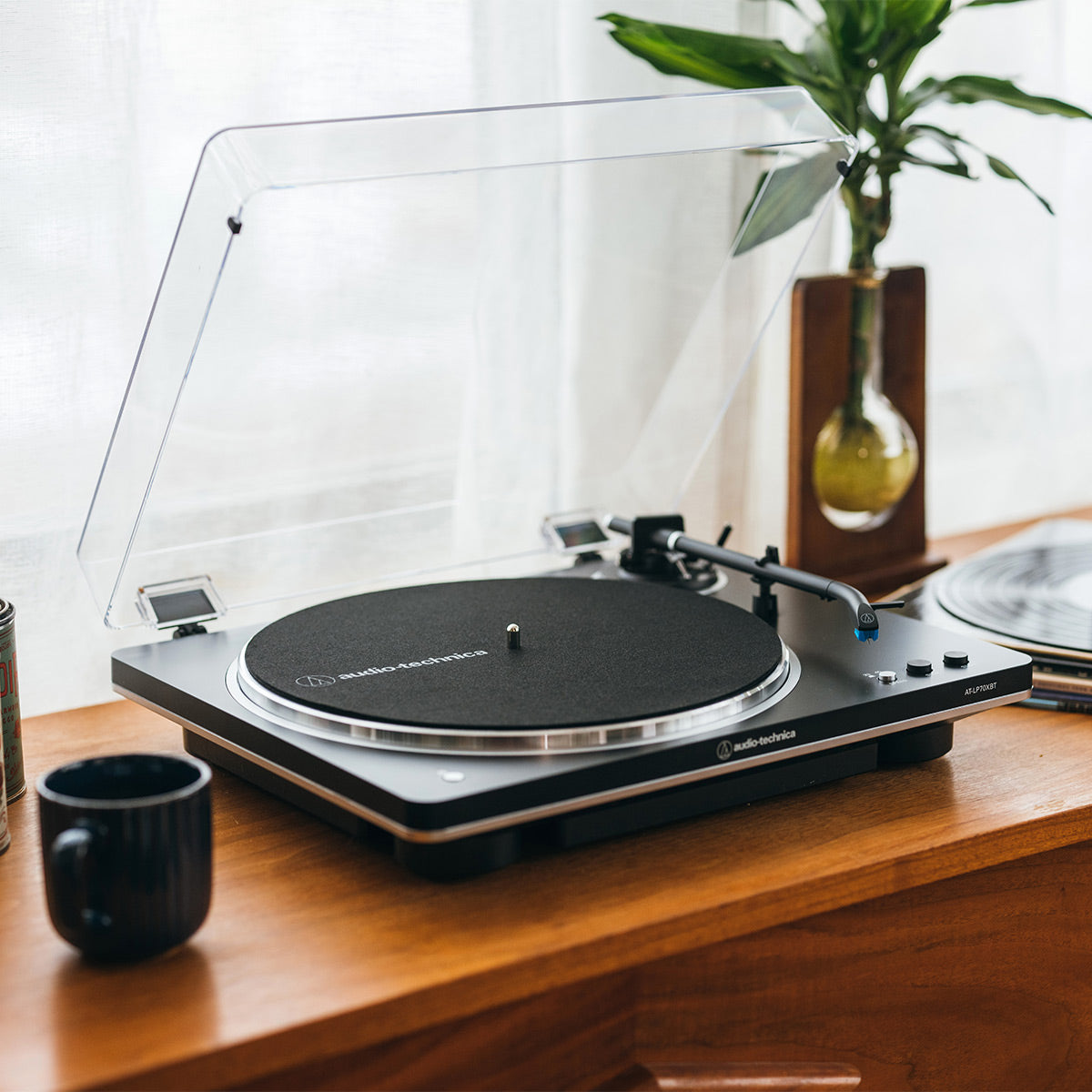 AudioTechnica AT-LP70XBT Fully-Automatic Bluetooth Wireless Turntable (Black/Silver)