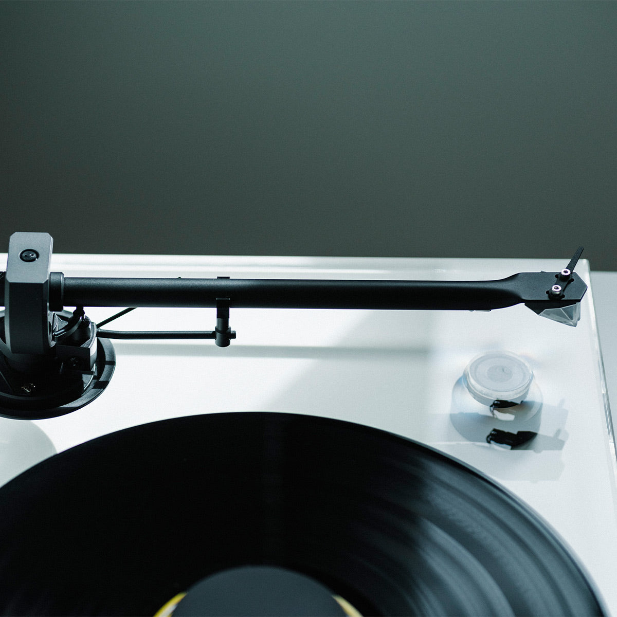 ProJect XA B Balanced Turntable with Pick it PRO Balanced Cartridge