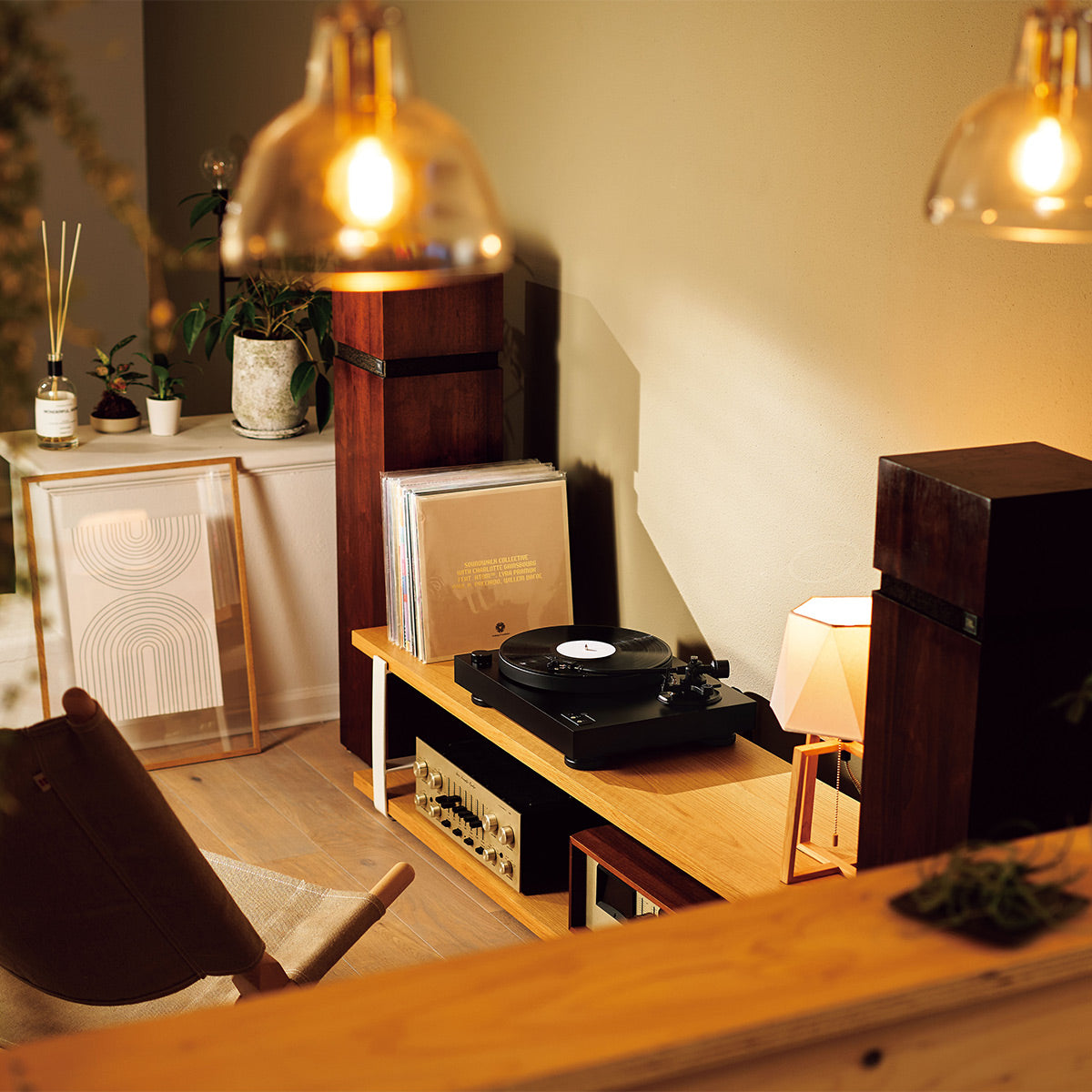 AudioTechnica AT-LP8X Semi-Automatic Direct-Drive Turntable