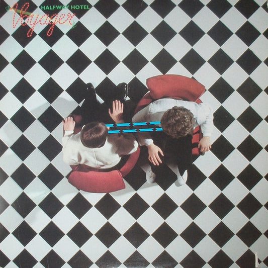 Voyager – Halfway Hotel (VG+/VG+)