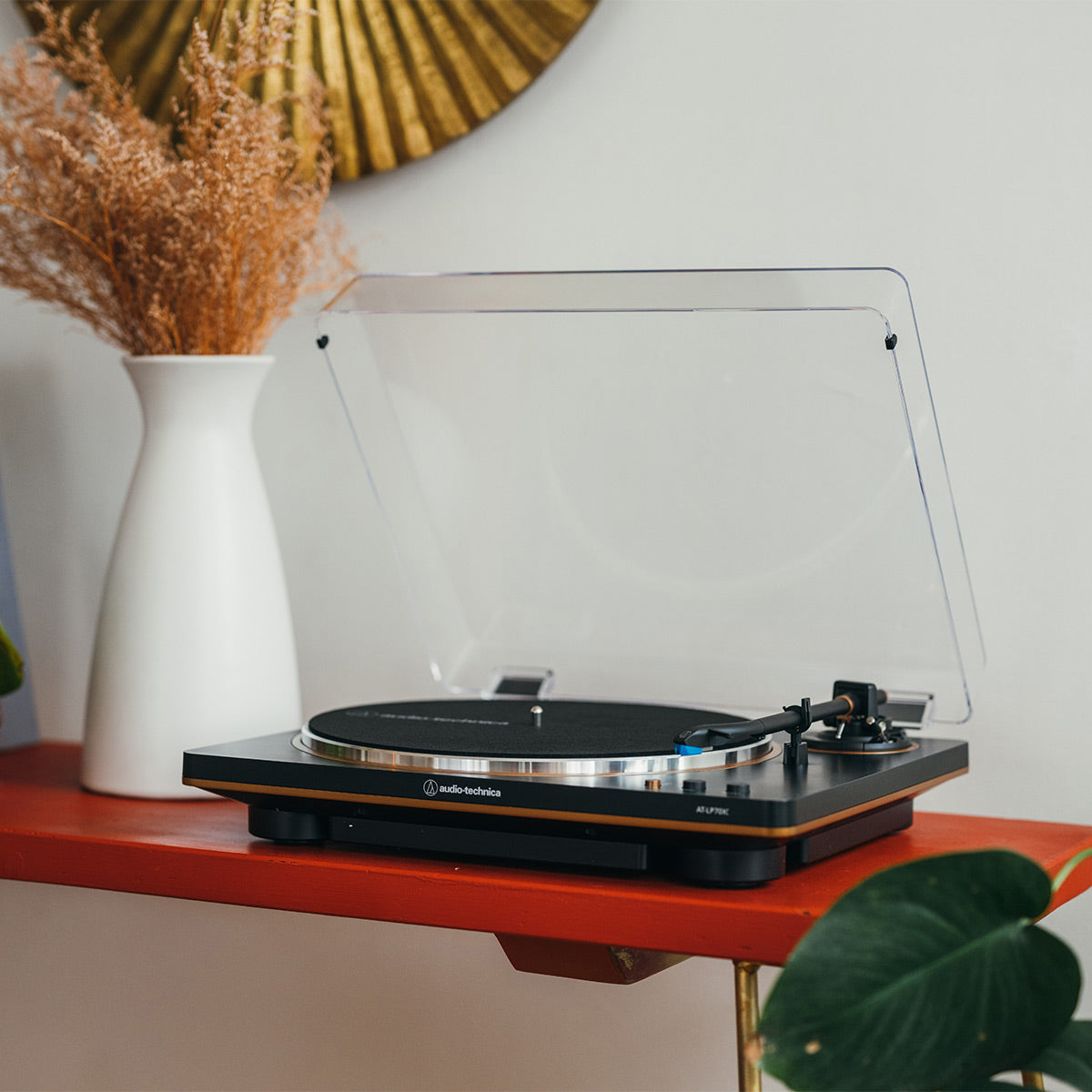 AudioTechnica AT-LP70X Fully-Automatic Turntable (Black/Bronze)