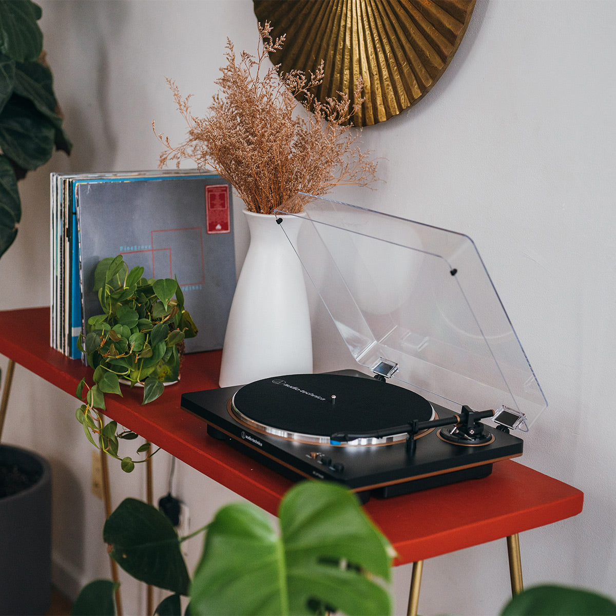 AudioTechnica AT-LP70X Fully-Automatic Turntable (Black/Bronze)