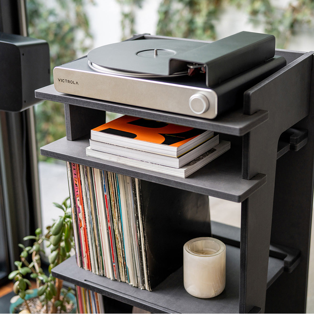 Stream Turntable - Works with Sonos (Carbon)